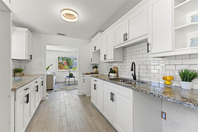 6714 S FAUL STREET, Tampa, FL 33616