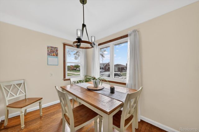 12984 Callender Street, Southgate, MI 48195