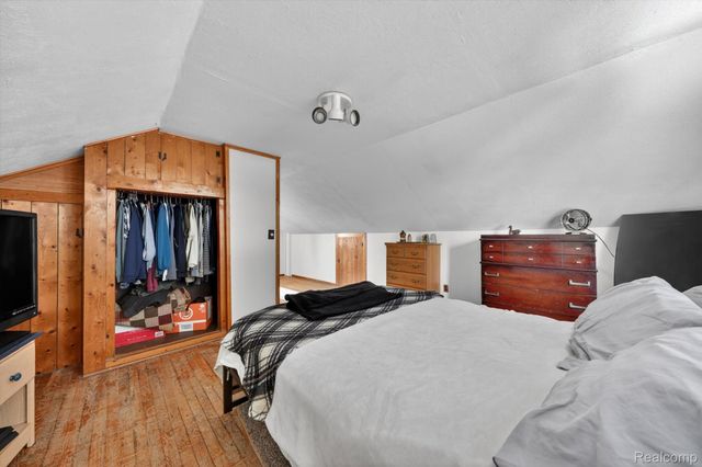 12984 Callender Street, Southgate, MI 48195