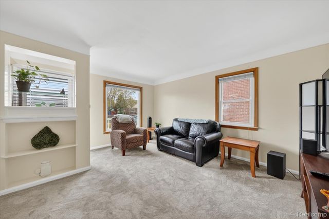 12984 Callender Street, Southgate, MI 48195