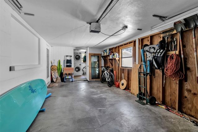 2440 VALENCIA DRIVE, Sarasota, FL 34239