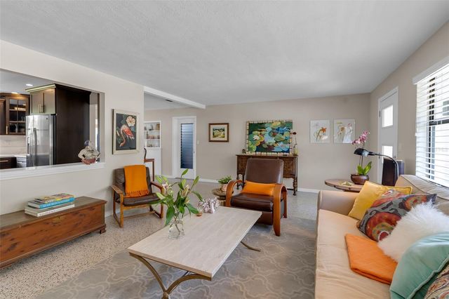 2440 VALENCIA DRIVE, Sarasota, FL 34239