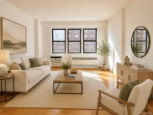 42-55 Colden Street 11V, Flushing, NY 11355