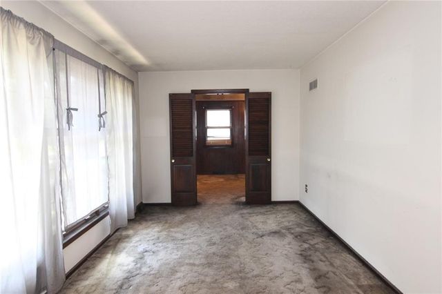 11200 W 51st Terrace, Shawnee, KS 66203