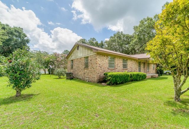 8837 Viana Street E, Mobile, AL 36541
