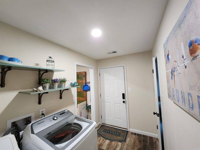 701 N RED, Sheridan, AR 72150