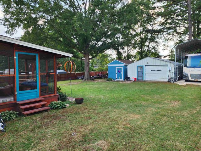 701 N RED, Sheridan, AR 72150