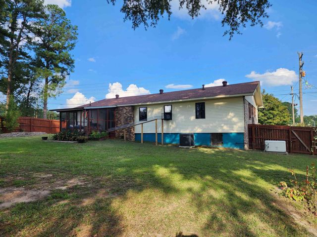 701 N RED, Sheridan, AR 72150