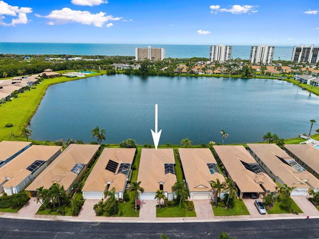 3320 Caracal Drive, Fort Pierce, FL 34949