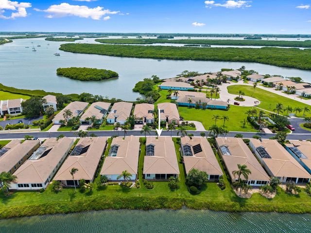 3320 Caracal Drive, Fort Pierce, FL 34949