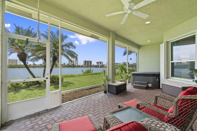 3320 Caracal Drive, Fort Pierce, FL 34949