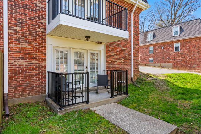 333 E 4th Street C2, Frankfort, KY 40601