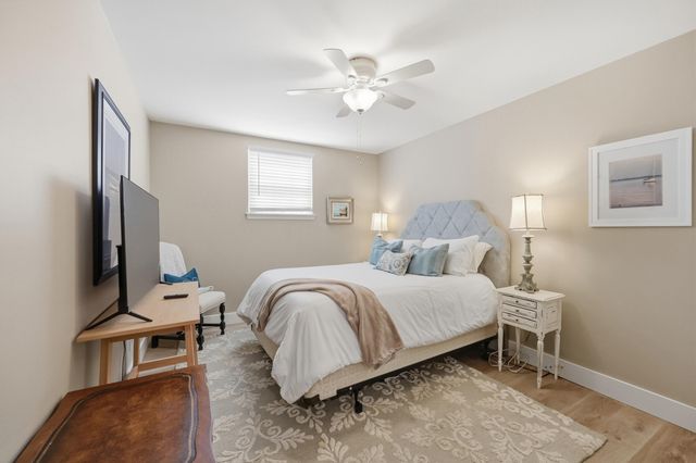 333 E 4th Street C2, Frankfort, KY 40601