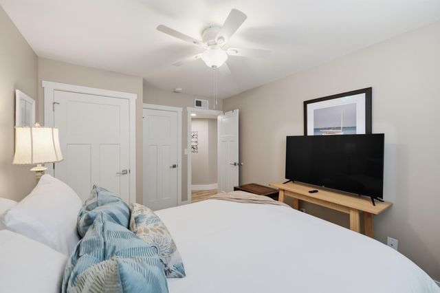 333 E 4th Street C2, Frankfort, KY 40601