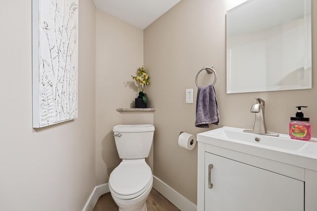 333 E 4th Street C2, Frankfort, KY 40601