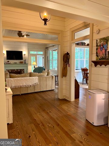 182 Rogers Street, Hazlehurst, GA 31539