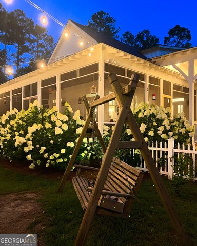 182 Rogers Street, Hazlehurst, GA 31539