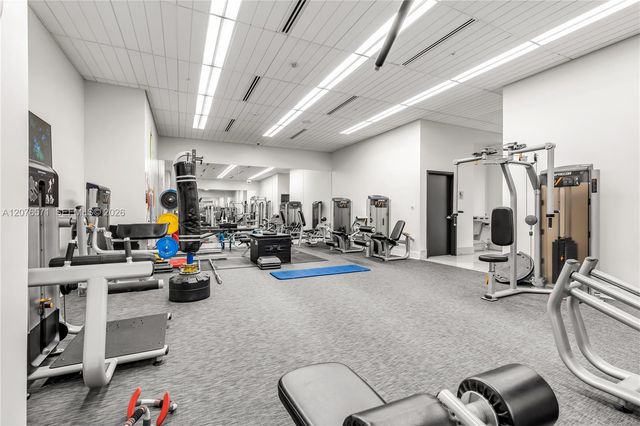 999 SW 1st Avenue 1114, Miami, FL 33130
