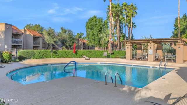 8260 E Arabian Trail 275, Scottsdale, AZ 85258