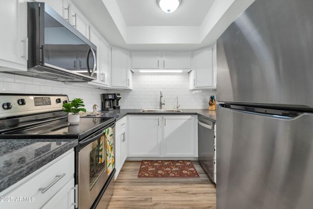 8260 E Arabian Trail 275, Scottsdale, AZ 85258