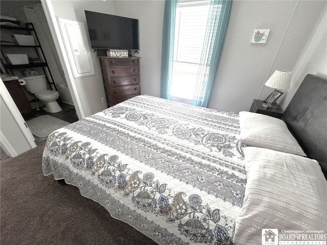 12593 Alleghany Road, Hanover, NY 14136