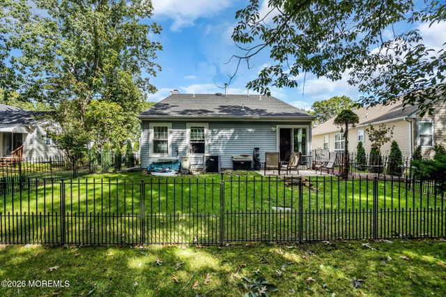 2309 Mount Hood Lane, Toms River, NJ 08753
