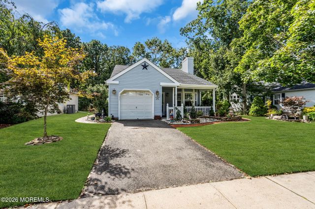 2309 Mount Hood Lane, Toms River, NJ 08753