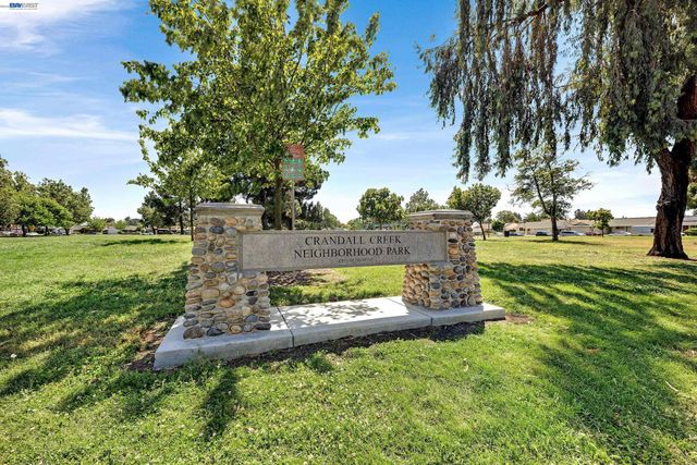 4290 Tiburon Dr, Fremont, CA 94555