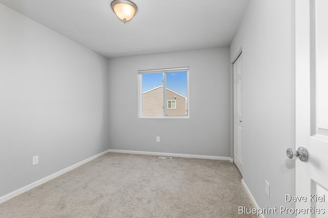 445 Oak View Drive, Middleville, MI 49333
