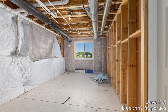 445 Oak View Drive, Middleville, MI 49333