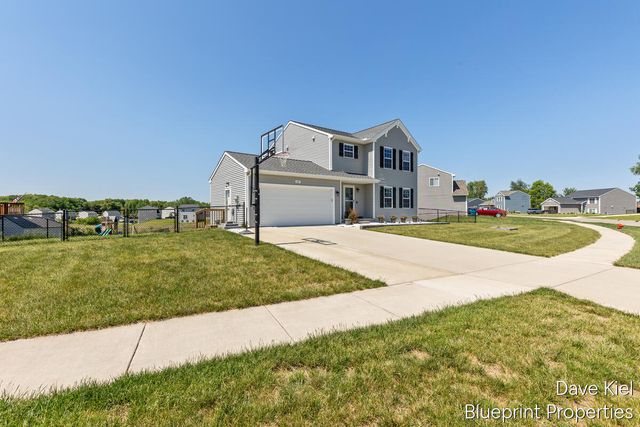 445 Oak View Drive, Middleville, MI 49333