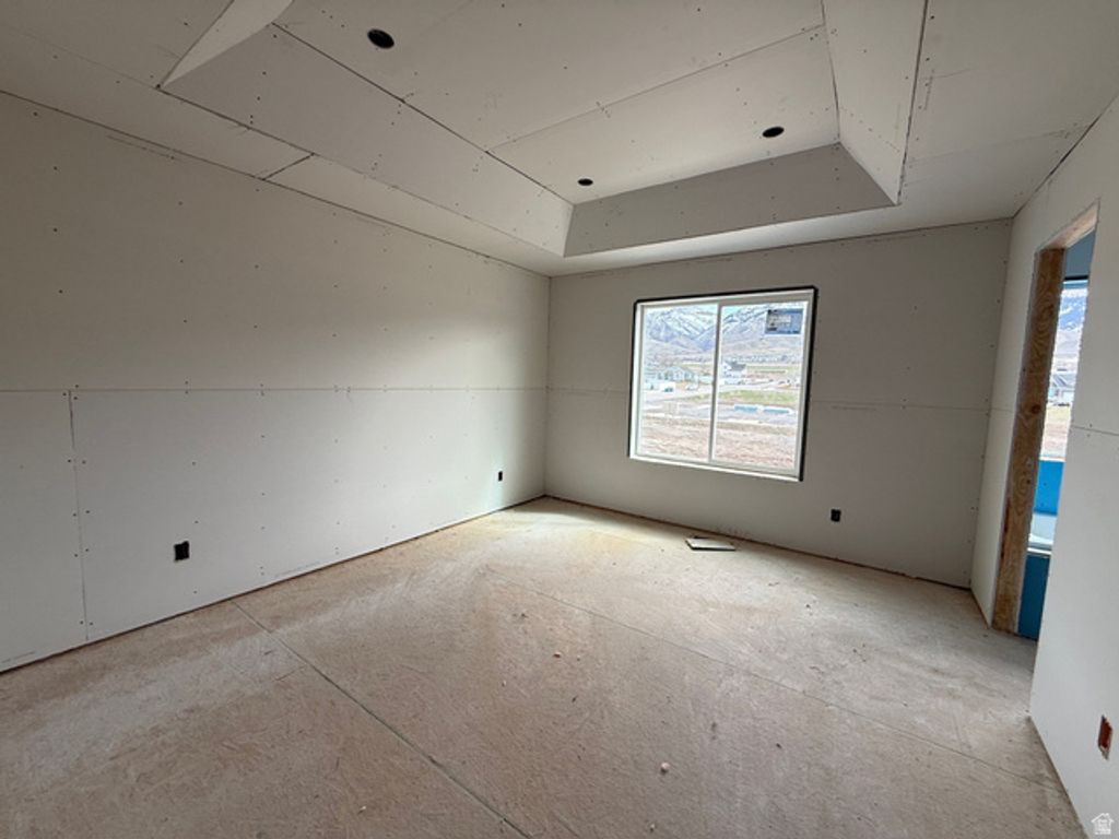 Image 7 of property listing at 813 S 270 E #3, Smithfield, UT 84335