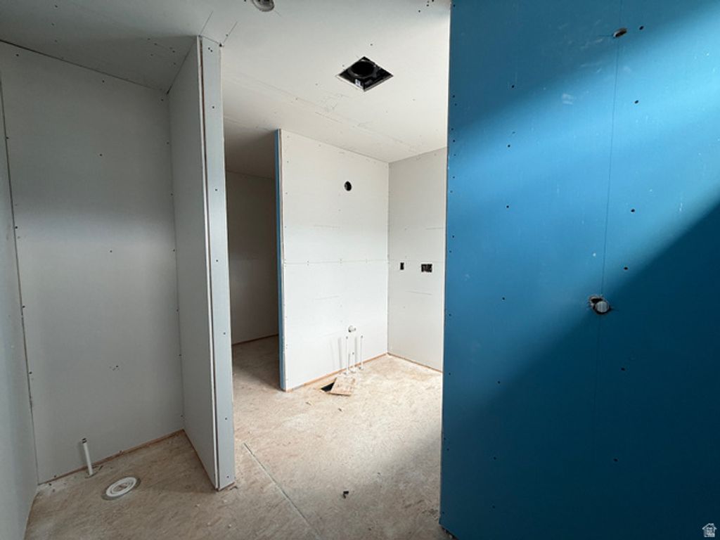 Image 10 of property listing at 813 S 270 E #3, Smithfield, UT 84335