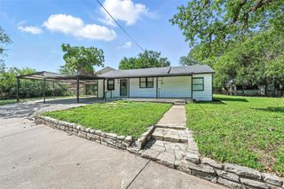 1223 E Bankhead Drive, Weatherford, TX 76086