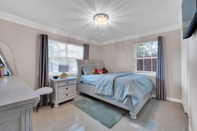 1213 N Macarthur Boulevard, Irving, TX 75061