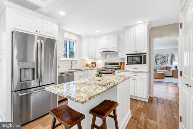 9891 BECKET CT, Fairfax, VA 22032