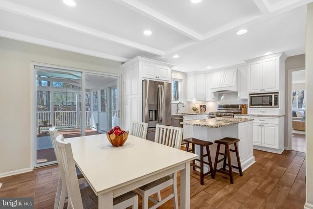 9891 BECKET CT, Fairfax, VA 22032