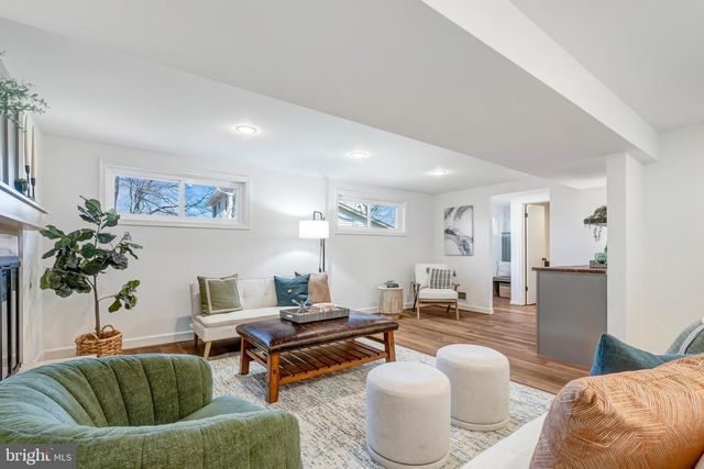 9891 BECKET CT, Fairfax, VA 22032