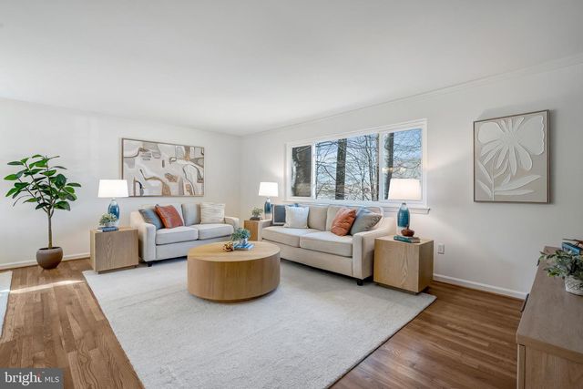 9891 BECKET CT, Fairfax, VA 22032