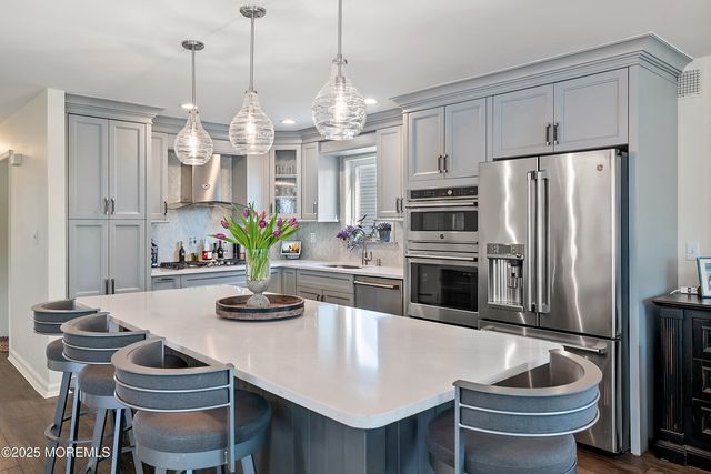 22 Toppinglift Drive, Bayville, NJ 08721