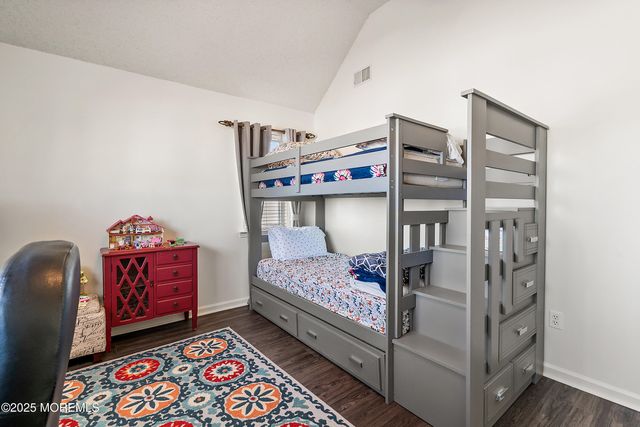 22 Toppinglift Drive, Bayville, NJ 08721