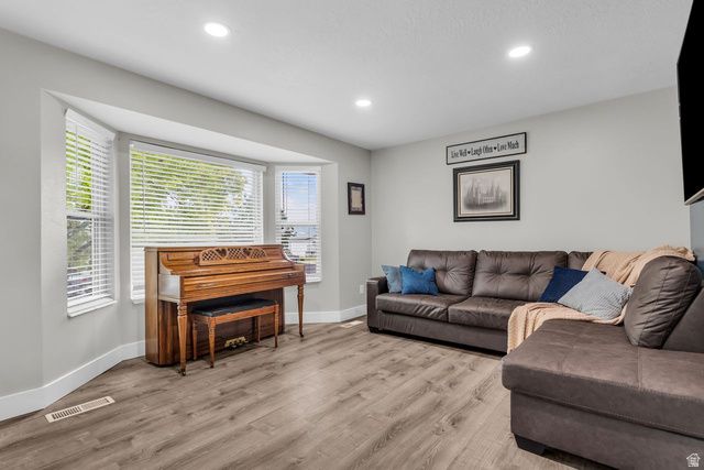 1495 N 330 W, Pleasant Grove, UT 84062