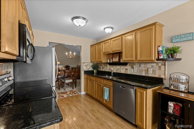 4016 Cornerstone Drive, Canton Charter Township, MI 48188