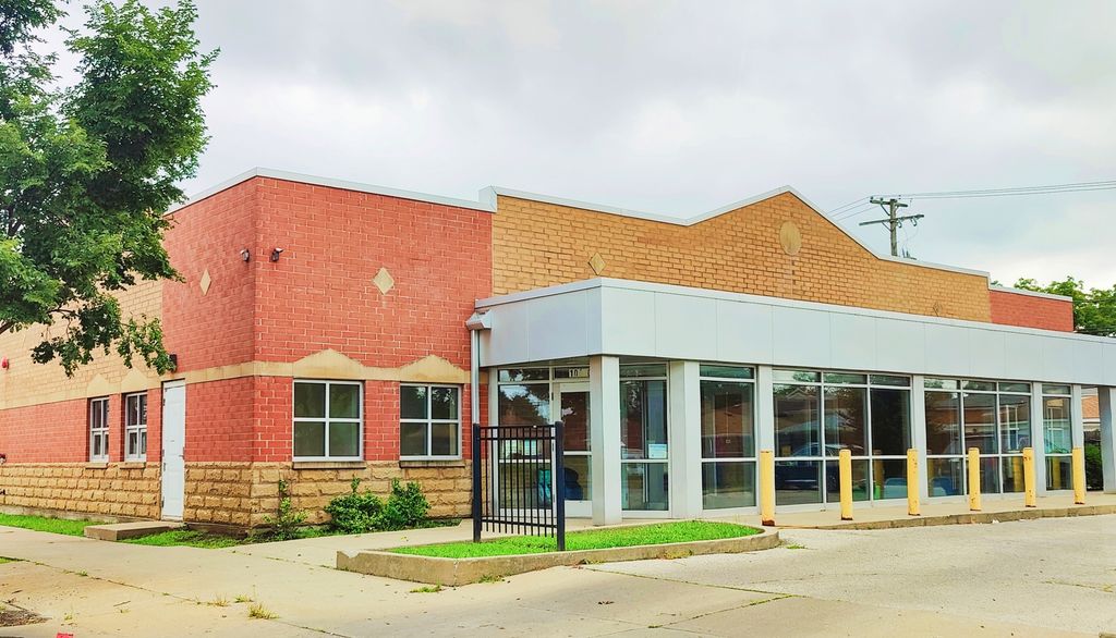 10526 S Halsted Street, Chicago, IL 60628