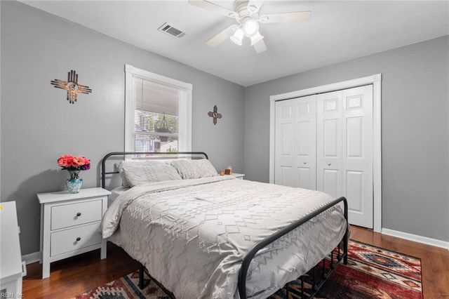 815 Bowling Green TRL, Chesapeake, VA 23320