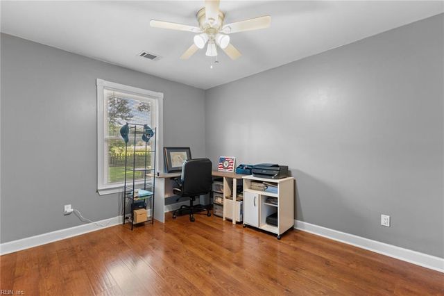 815 Bowling Green TRL, Chesapeake, VA 23320