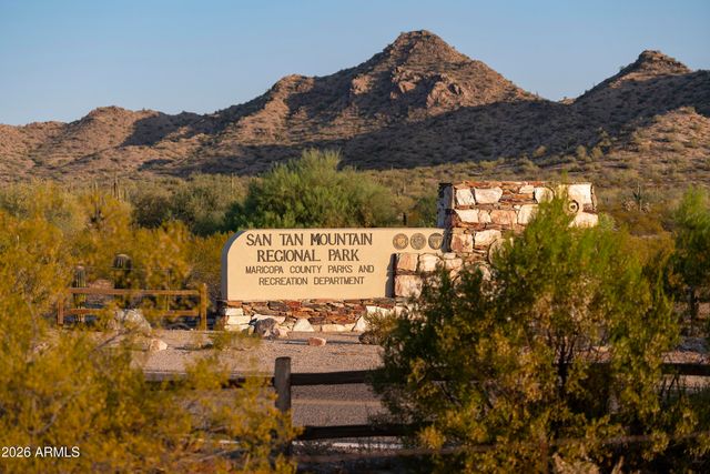 31321 N Crown King Lane, Queen Creek, AZ 85144