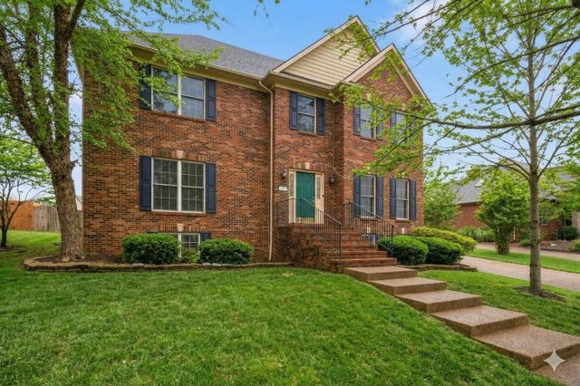 1369 Saddle Club Way, Lexington, KY 40504