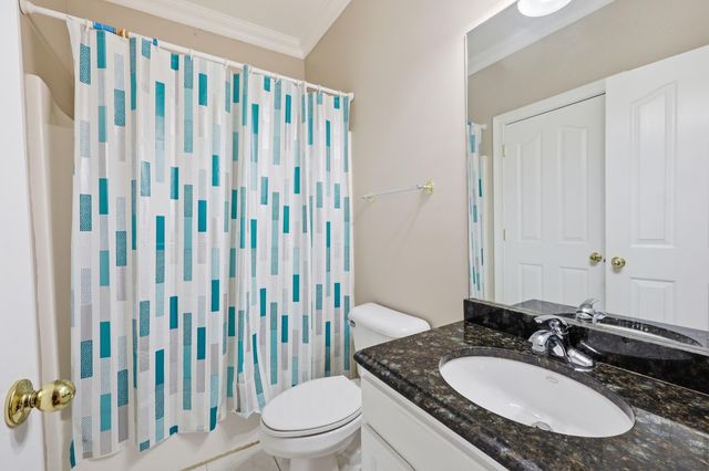 1369 Saddle Club Way, Lexington, KY 40504