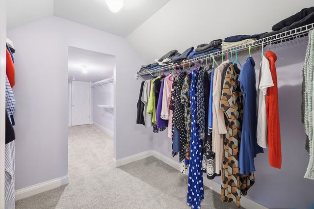 1369 Saddle Club Way, Lexington, KY 40504